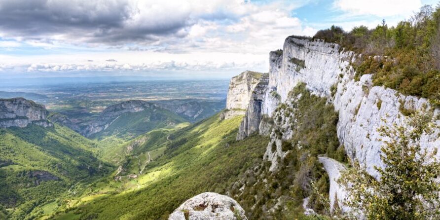 the passage of the alliance, park of Vercors,  France
