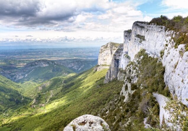 the passage of the alliance, park of Vercors,  France
